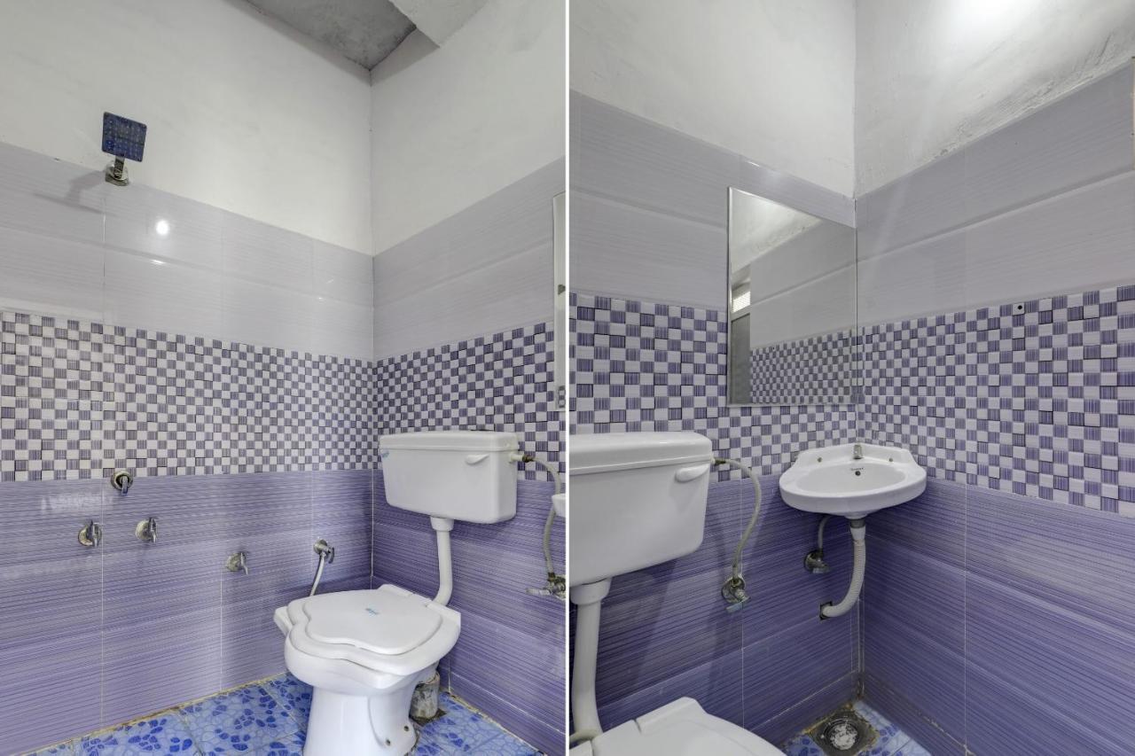 SPOT ON 71130 Hotel Shiv Krupa Anjar Bagian luar foto