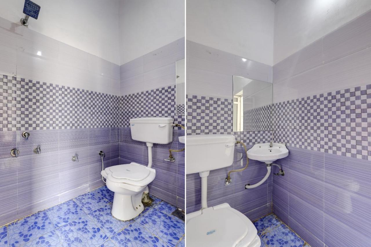 SPOT ON 71130 Hotel Shiv Krupa Anjar Bagian luar foto
